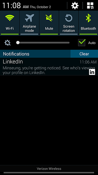 LinkedIn. Notification message over icon (On Samsung Galaxy Note 3)(Oct. 2014)